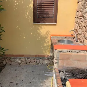 Maveda, Un Dammuso Immerso Nel Verde Vakantiehuis